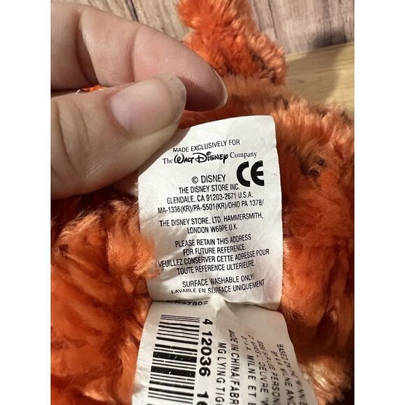 Disney Store Plush Laying Tigger Winnie the Pooh Curly Tail Soft Stuffed Toy 15" - Picture 9 of 10